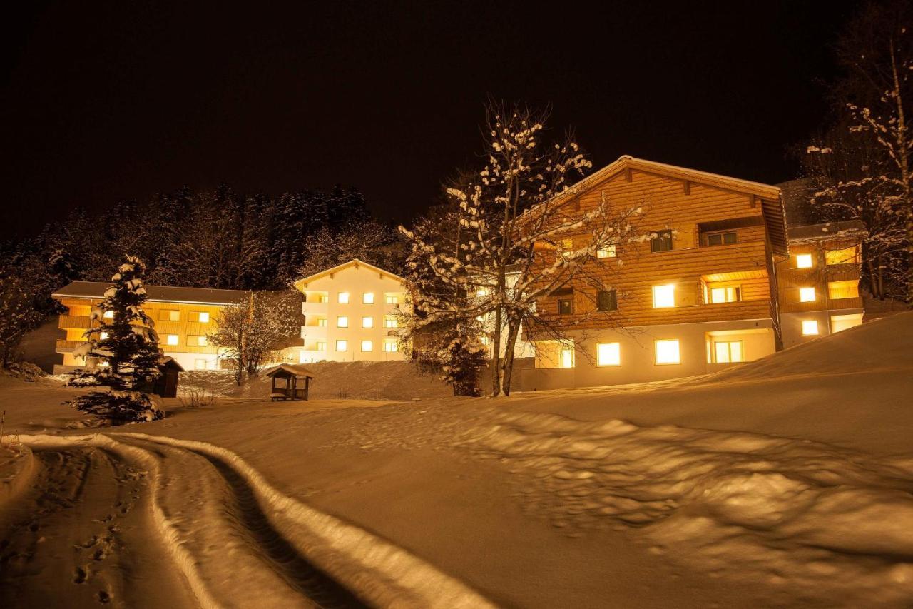 Pradas Resort Brigels Breíl Εξωτερικό φωτογραφία