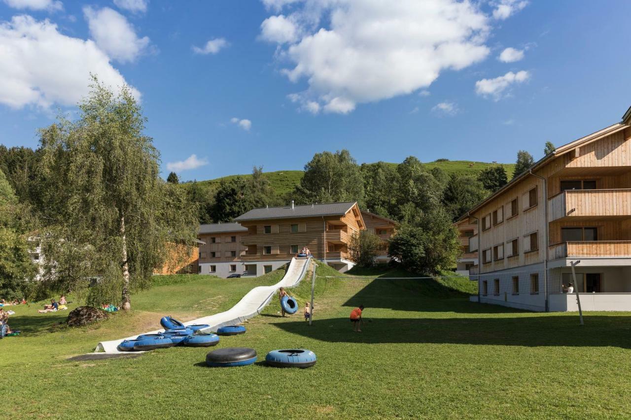 Pradas Resort Brigels Breíl Εξωτερικό φωτογραφία